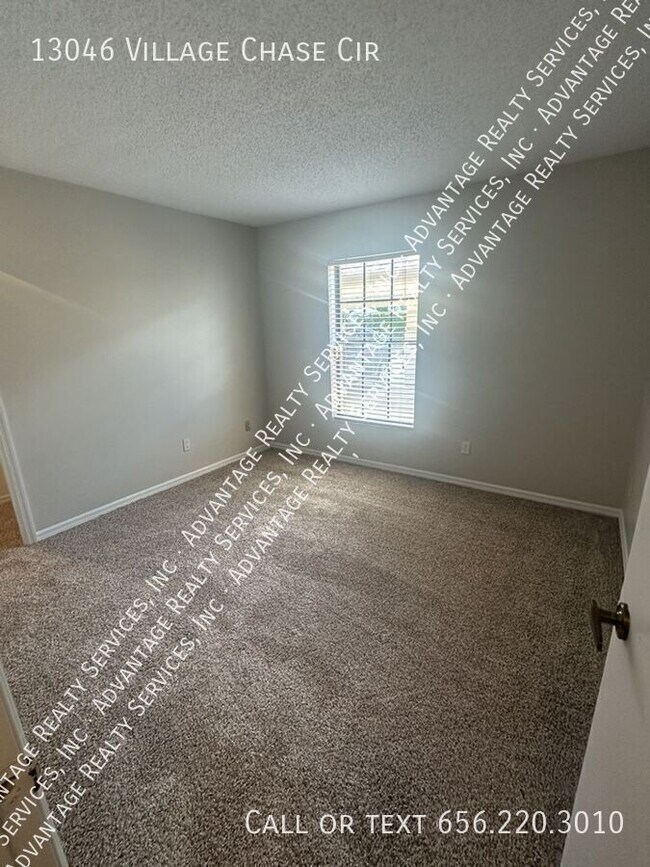 Building Photo - 13046 Village Chase Cir