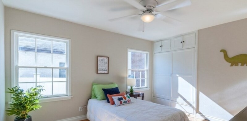 Building Photo - 6014 Hoover Ave