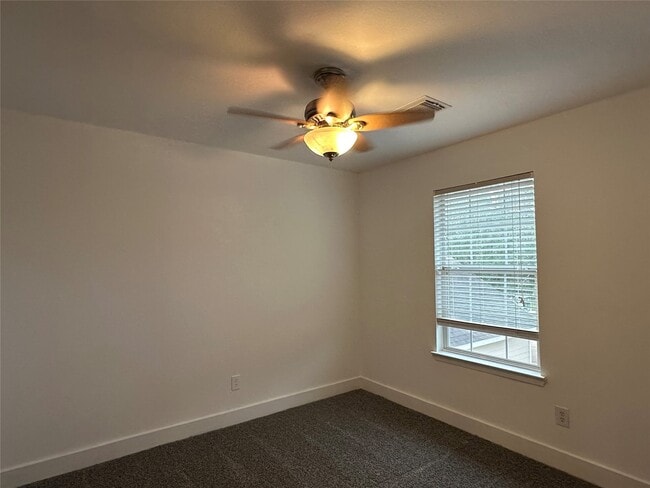 Building Photo - 7430 Rabbit Ridge