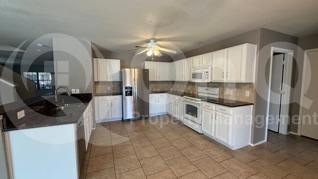 Building Photo - 4137 Capstone Dr