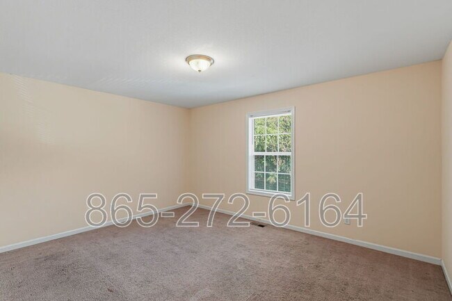 Building Photo - 2617 Alice Bell Rd