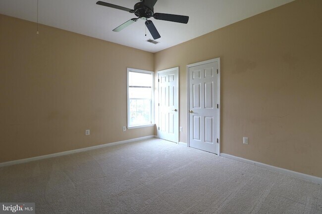 Building Photo - 22078 Vantage Pointe Pl