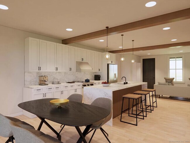 Building Photo - 5 June Dr