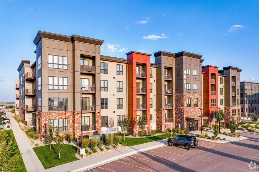 University Hills Village UHV Building 4 5520 W Success St Sioux