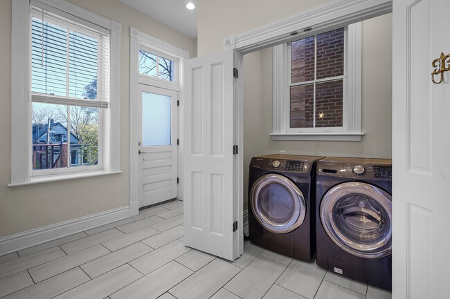 Laundry Room - 3304 Missouri Ave