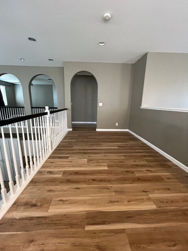 Building Photo - Memory updated Here’s a customized marketing description for your rental property:  Spacious Home...