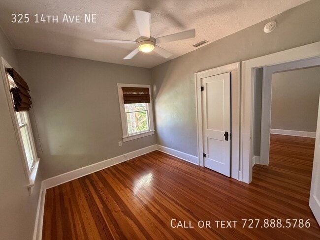 Building Photo - 325 14th Ave NE