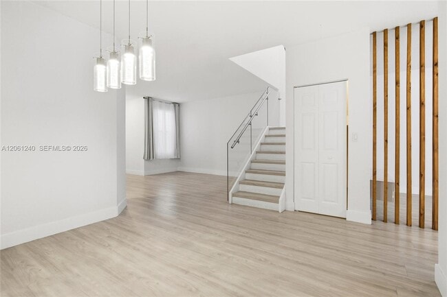 Building Photo - 3430 W 106th Terrace