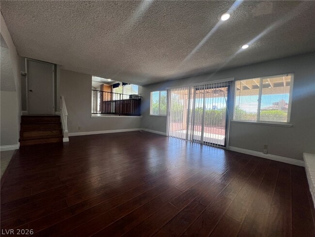 Building Photo - 3850 S Spitze Dr