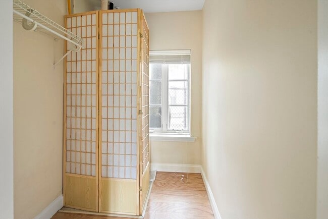 Building Photo - 312 Rindge Ave