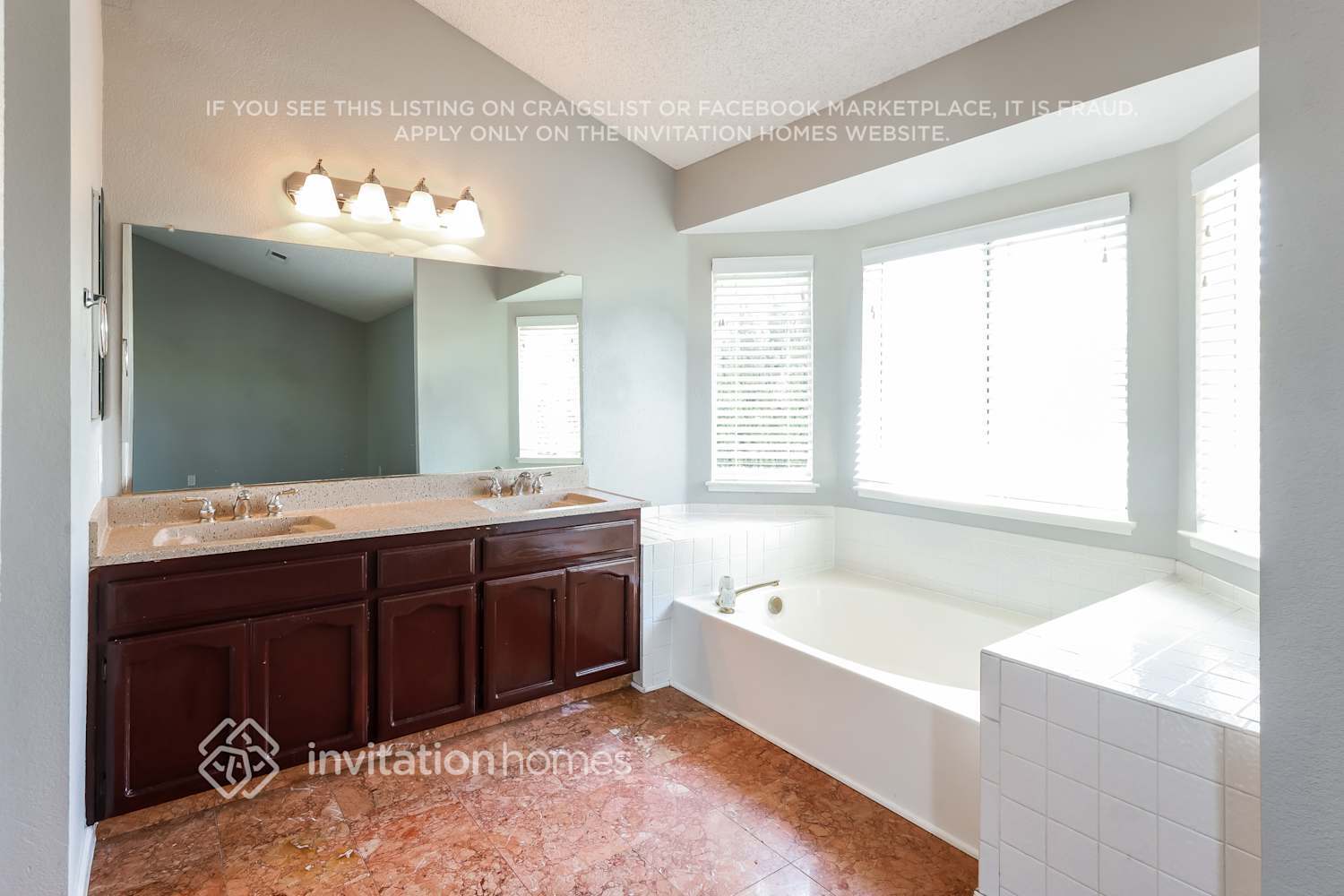 Building Photo - 943 Stone Pine Ct