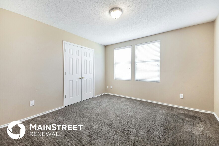 Building Photo - 1332 Nimitz Way