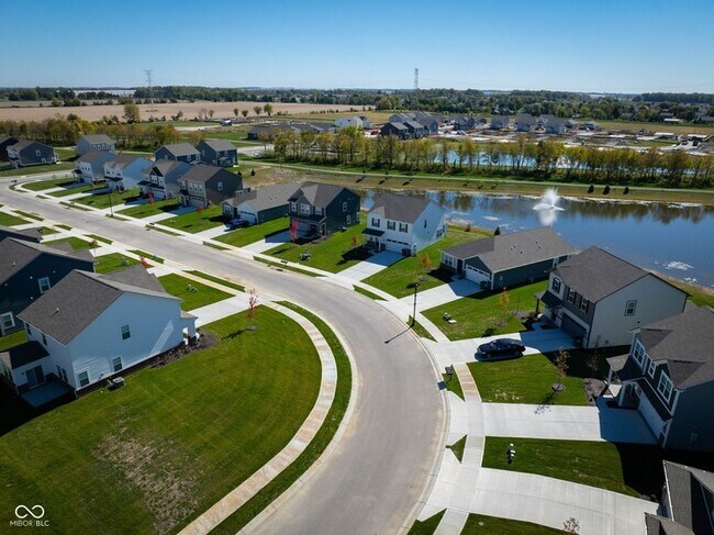 Building Photo - 6584 Willow Wy