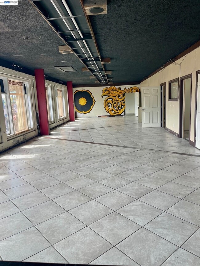 Building Photo - 22622 Mission Blvd