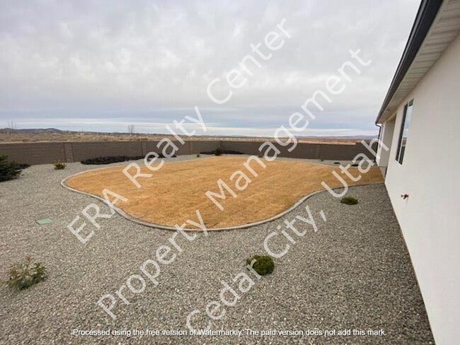Building Photo - Move-In Discount!!! Newer Construction 3 bedroom- 2 bath Single Family Home