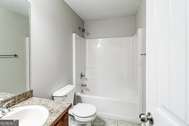 Building Photo - 64 Hamil Ct NW