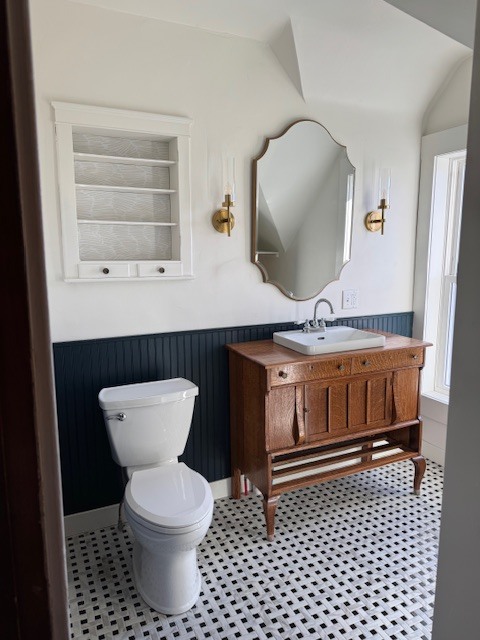 Building Photo - 901 Barland St