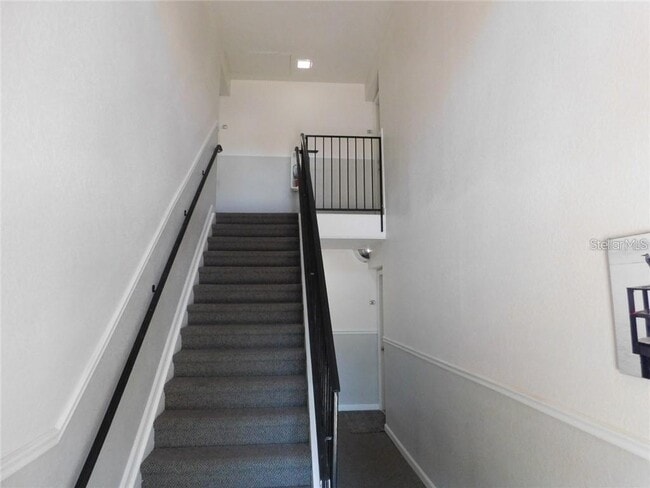 Building Photo - 3873 Pompano Dr SE