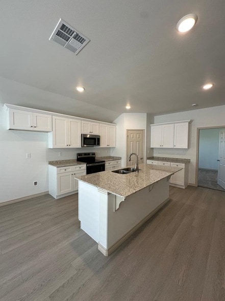 Building Photo - 1321 Bajada St