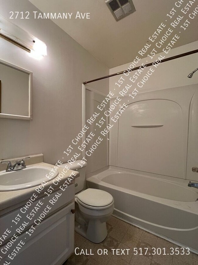 Building Photo - 2712 Tammany Ave