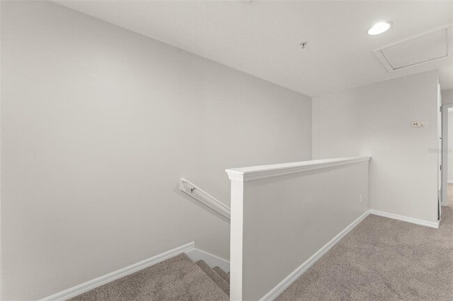 Building Photo - 9434 Tawnyberry St