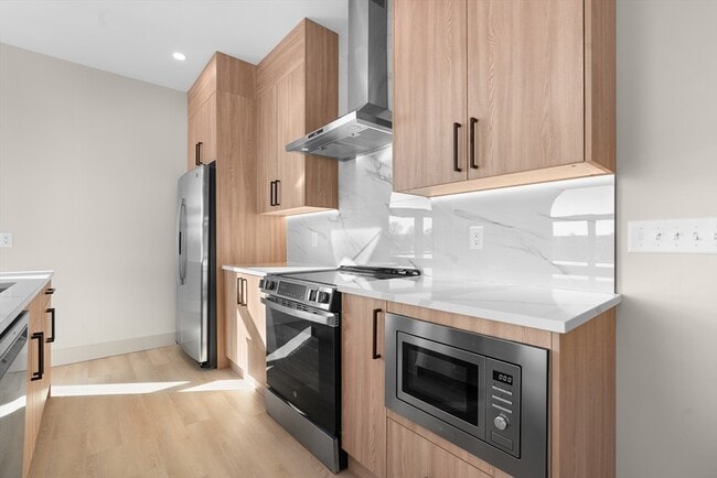 Building Photo - 453 Franklin St