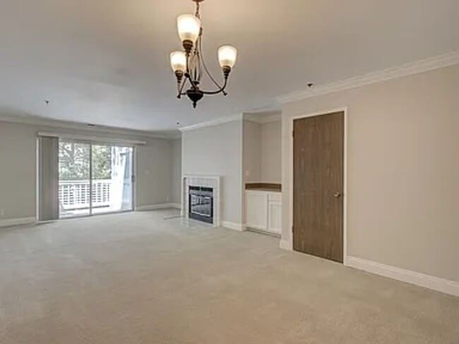 Building Photo - Outstanding 2BD/2BA Condo Near Pleasant Hill BART – Walnut Creek
