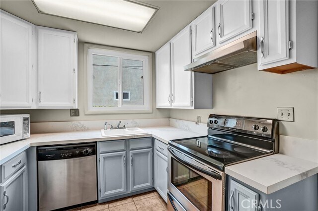 Building Photo - 5655 2nd St