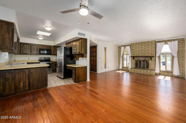 Building Photo - 17316 Valloroso Dr