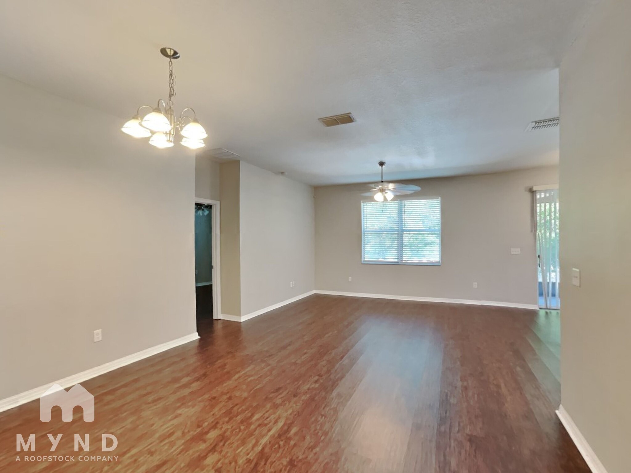 Building Photo - 252 Bella Rosa Cir