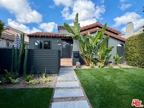 Building Photo - 3159 Hutchison Ave