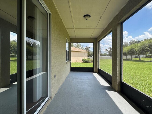 Building Photo - 317 Down Pine Dr