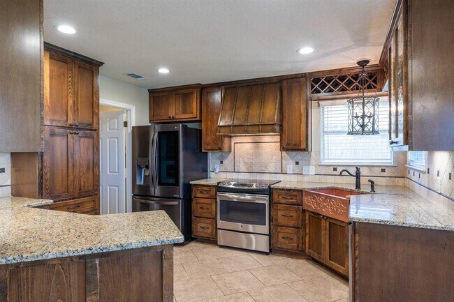 Building Photo - 2604 Bluebonnet Valley Dr
