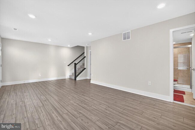 Building Photo - 4121 Hatley Pl