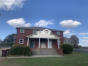 Building Photo - 27783 Pinedale Rd