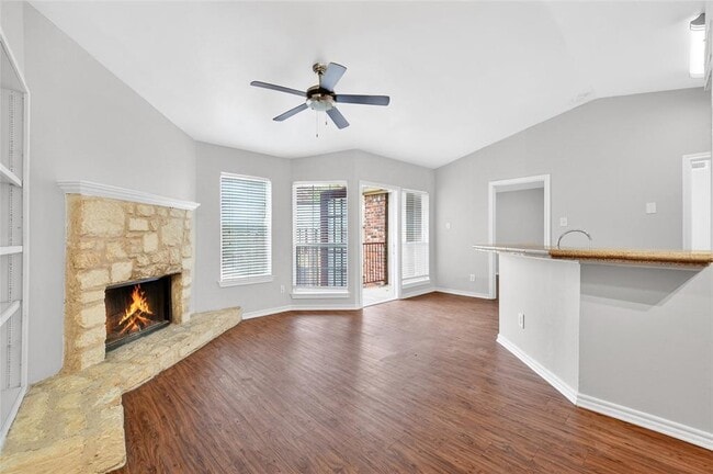 Building Photo - 6804 N Capital of Texas Hwy