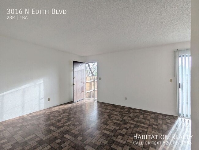 Building Photo - 3016 N Edith Blvd