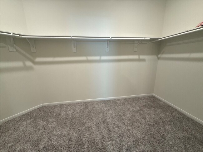 Building Photo - 527 Baobab Wy