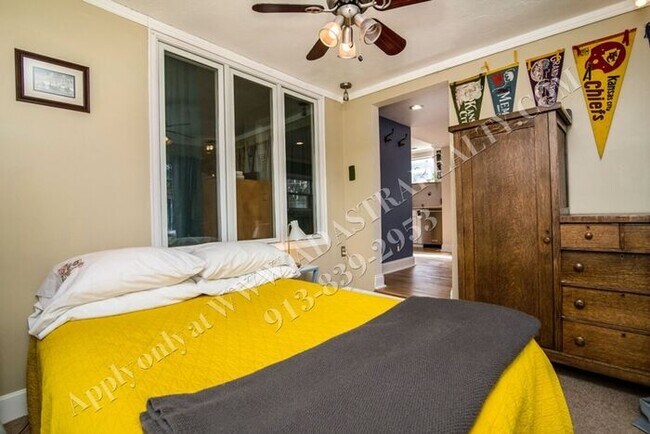 Building Photo - Beautiful Ranch Home in Brookside-Availabl...