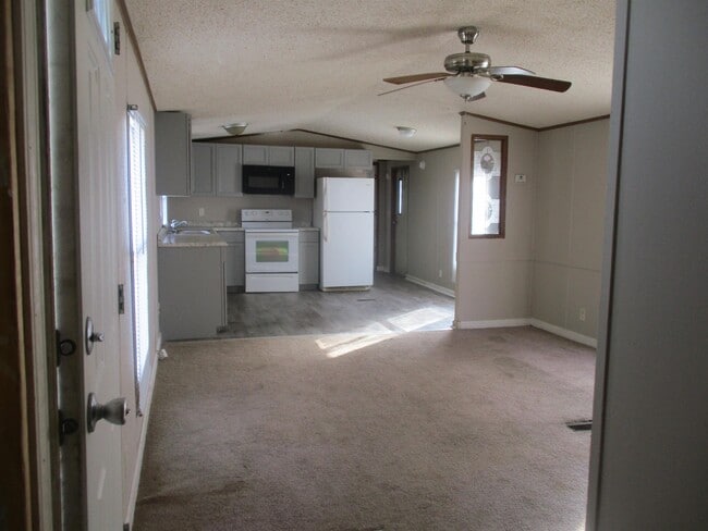 Building Photo - 315 Belew St