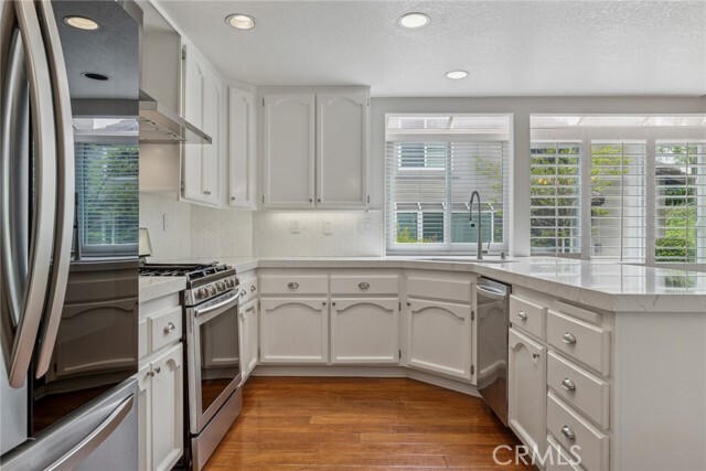 Building Photo - 57 Wisteria Pl