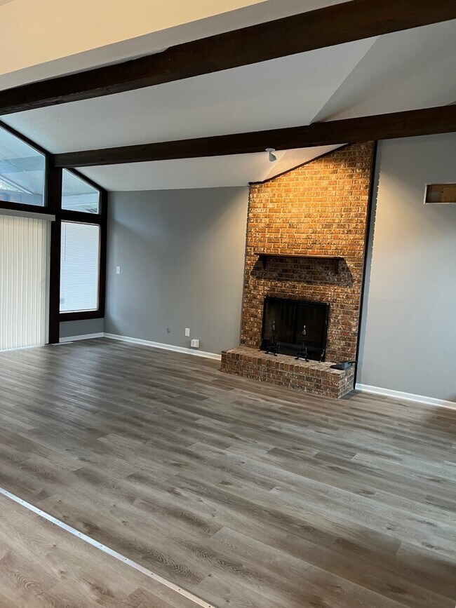 Building Photo - 2885 Aljor Ct