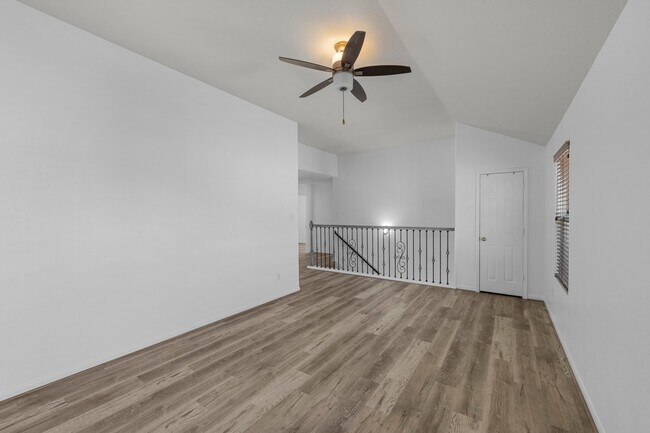 Building Photo - 4810 Jarl Ct