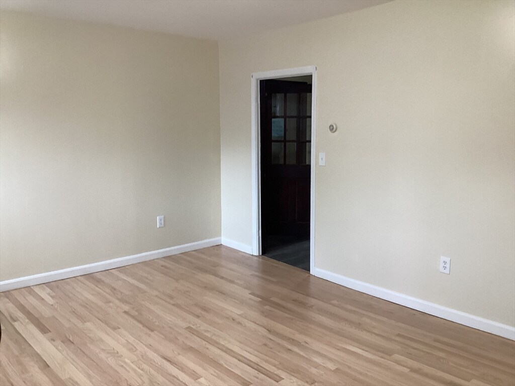 Building Photo - 341 Cambridge St