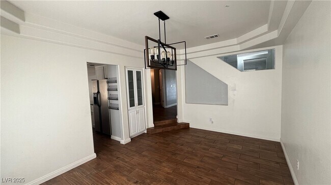 Building Photo - 537 Fiddlehead Ave