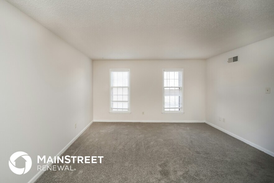 Building Photo - 6145 Shadowfall Cove