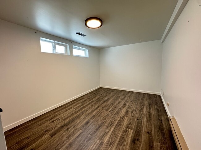 Building Photo - Ramesh House | Spacious 3x2 Available Now! | Rare Green Lake Home w/ Garage, Storage and Private ...