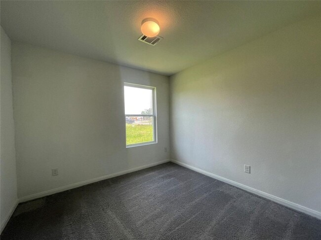 Building Photo - 690 Rd 51021