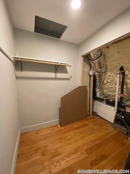 Building Photo - 41 Simpson Ave