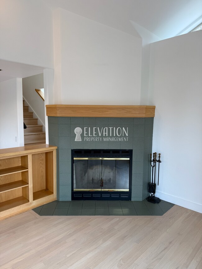 Building Photo - 5BR / 3.5BA Forest Retreat in NW Bend with ADU included